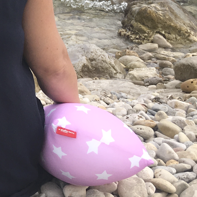 CCojín de playa estrellas rosa